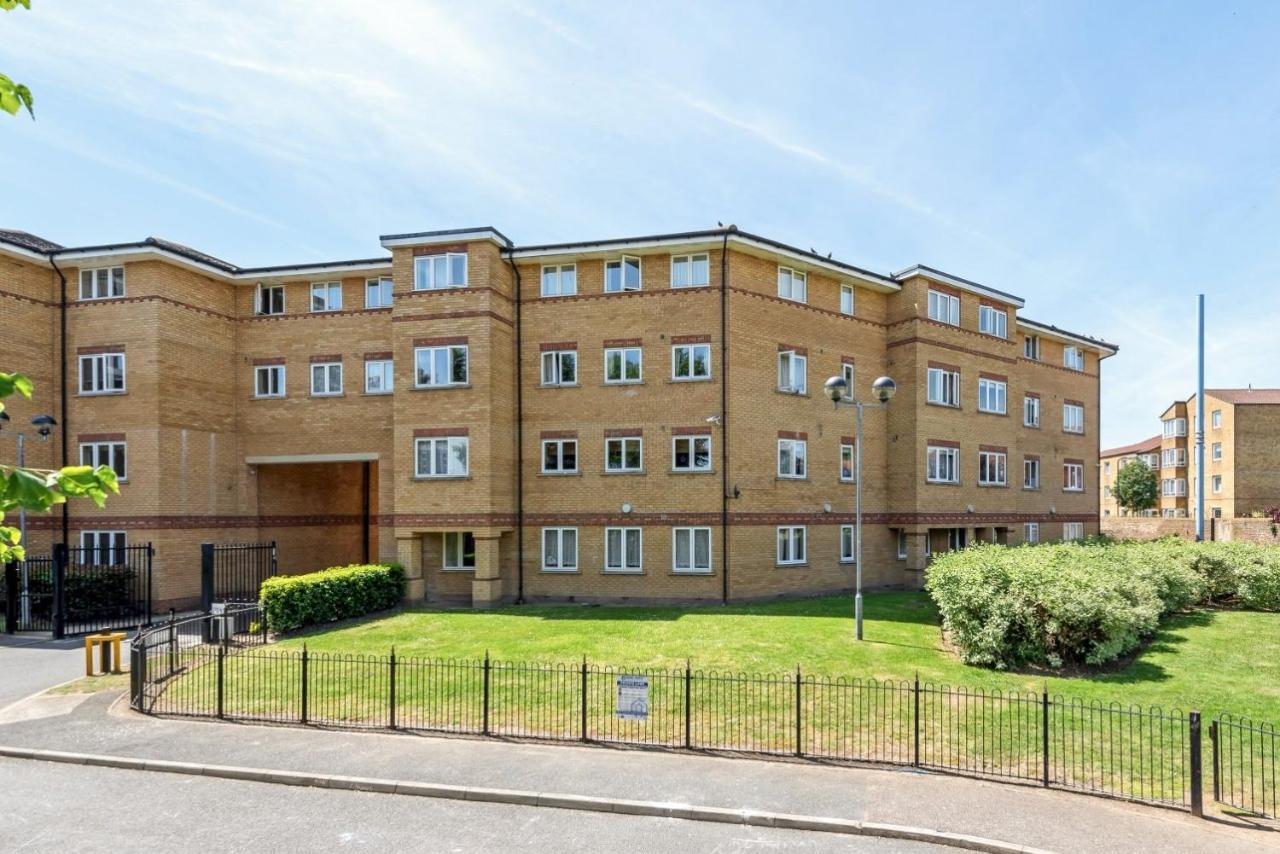 2 Bed Flat, Dedicated Workspace, Parking, 4Ktv London Exterior photo